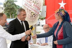 izmir-buyuksehir-belediyesinin-destegiyle-beydag-belediyesi-34-ureticisine-132-kucukbas-hayvan-destegi-verdi.jpg