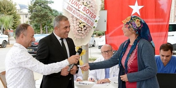 İzmir Büyükşehir Belediyesinin Desteğiyle Beydağ Belediyesi 34 Üreticisine 132 Küçükbaş  Hayvan Desteği Verdi