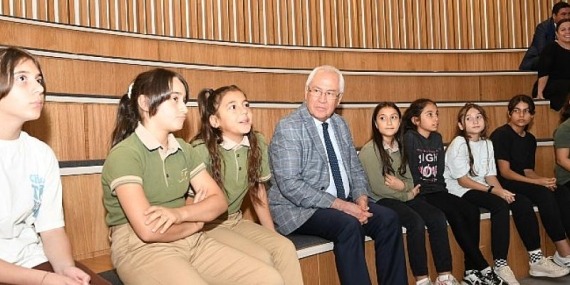 Karabağlar Belediyesi’nden kız çocuklarına etkinlik