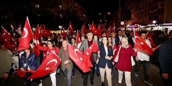 Karşıyaka’yı Bayram Coşkusu Sardı