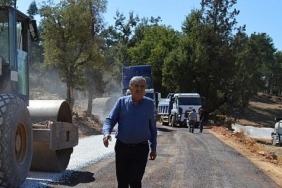 kas-sinneli-grup-yolu-asfaltlaniyor.jpg
