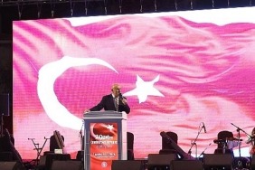 keciorende-konserli-cumhuriyet-coskusu.jpg