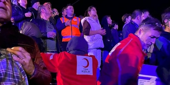 Kızılay Ekipleri Amasra Maden Ocağındaki Yardım Çalışmalarına Destek Veriyor