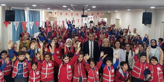 Kızılay Haftası çeşitli etkinliklerle kutlanmaya başlandı