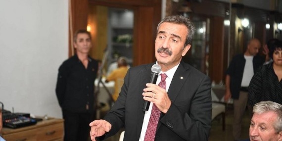 Muhtarlar Günü türkülerde kutlandı