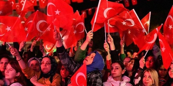 Mustafakemalpaşa Cumhuriyet İçin “TEKSES” Oldu