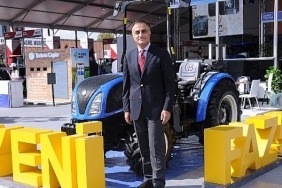 new-holland-bursa-tarim-ve-hayvancilik-fuarinda-yeni-modellerini-sergiliyor.jpg