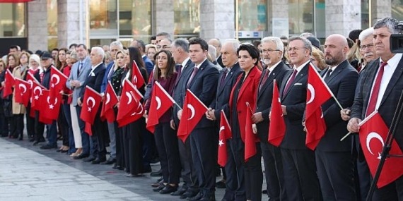 Nilüfer’de Cumhuriyet Bayramı gururla kutlandı