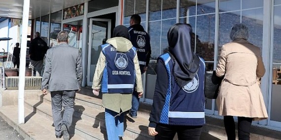 Van Büyükşehir Zabıtası’ndan Lokanta ve Restoran Denetimi