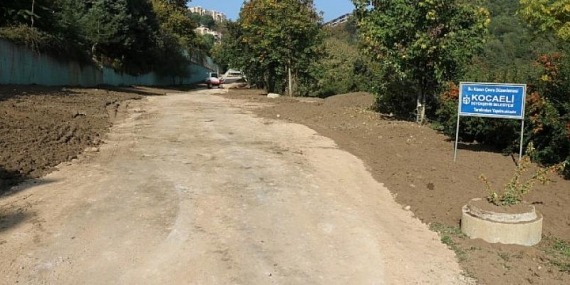 Alikahya-Yuvam’da yürüyüş yolu yapılıyor