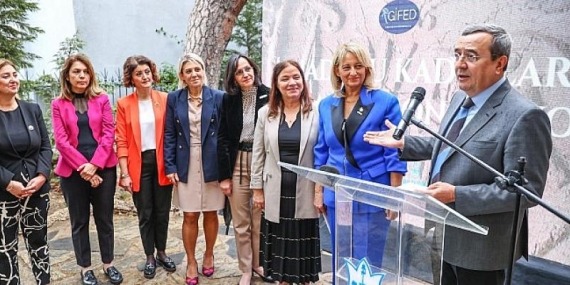 Anadolu kadınları Konak’tan harekete geçti