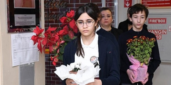 Anma Töreni Çiçekleri İle Atatürk Bahçeleri Kurulacak