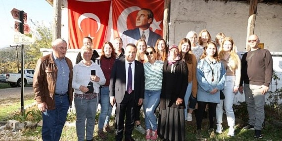 Antalya Belediye Başkanı Muhittin Böcek Akseki’de muhtarları dinledi