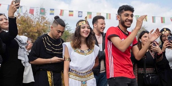 BİLGİ WelcomeFest’te dünyanın dört bir yanından öğrenciler kültürlerini tanıttı