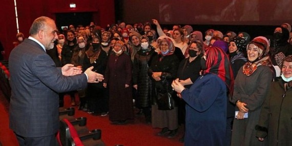 Canik Belediyesi’nden Öğrencilere Tatil Hediyesi