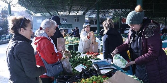 Çankaya’nın Doğal Pazartına İlgi Büyük
