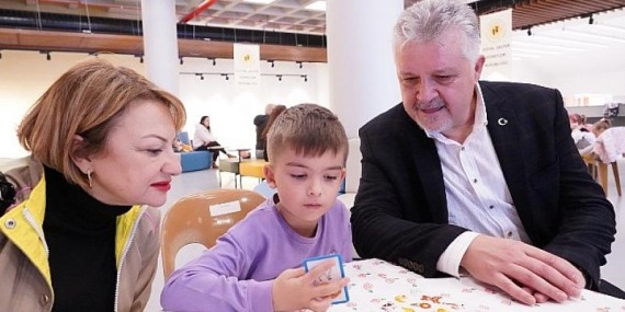 Çocuk Hakları Günü’nde sanatla buluştular