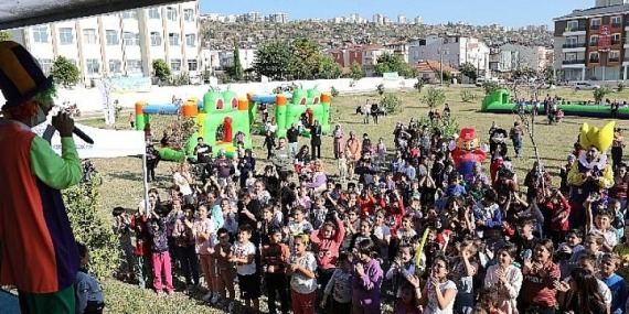 Çocuklar ara tatilde şenlikte buluştu