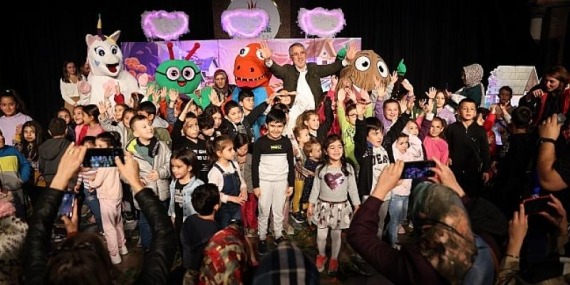 Çocuklar Ceviz Adam Müzikalini Çok Sevdi