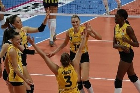 derbide-kazanan-3-1-ile-vakifbank.jpg