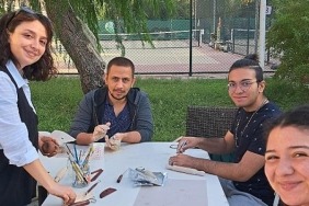 dunya-diyabetik-gununu-seramik-atolyesinde-kutladilar.jpg