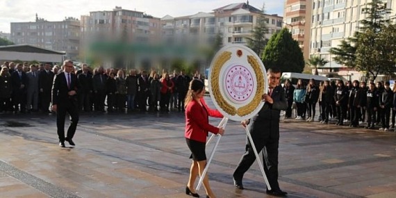 Edremit’te Öğretmenler Günü Kutlandı