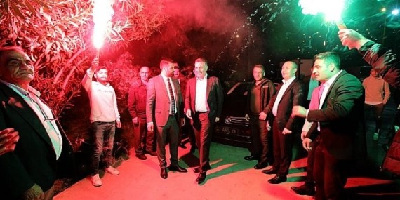 Erzurumlular Başkan Sandal’ı Bağrına Bastı