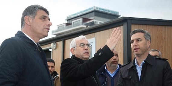 Gündoğdu, Kartepe Kent Meydanı Cami inşaatını yerinde inceledi