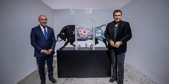 Güneştekin’in “Gâvur Mahallesi” sergisi kapılarını açtı