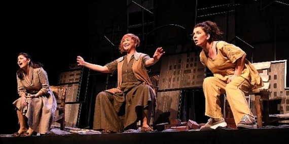 İBB Şehir Tiyatroları Sen İstanbul’dan Daha Güzelsin Oyunuyla Silivri’de