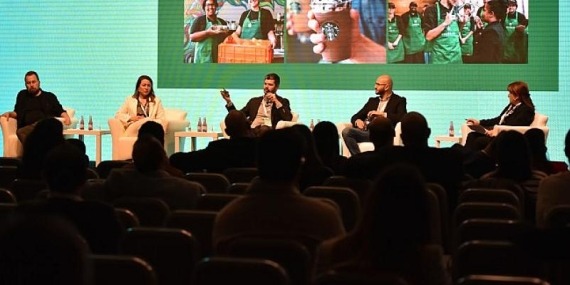 II. Uluslararası Maden Suyu Kongresi’nde içecek trendleri ve tüketicinin eğilimleri konuşuldu