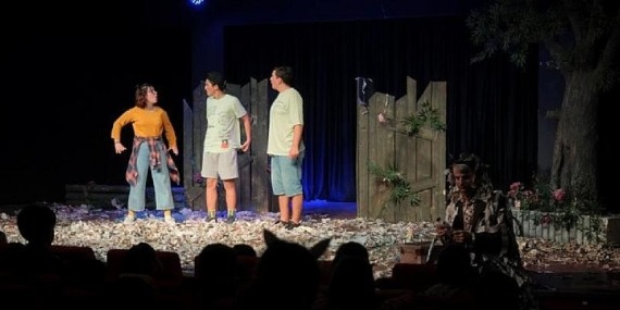 İnegöl Belediyesi Çocuk Tiyatro Günleri Başladı