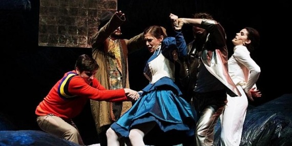 İstanbul Büyükşehir Belediyesi İBB Şehir Tiyatroları Aralık Ayında 36 Oyunla Seyircisiyle Buluşuyor