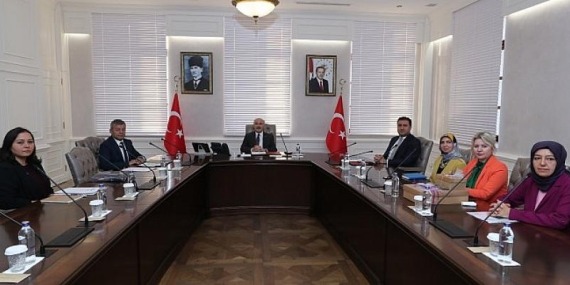 İzmir İl Milli Eğitim Müdürlüğü ile İl Tarım ve Orman Müdürlüğü Arasında İşbirliği Protokolü İmzalandı