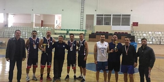 İzmir İl Milli Eğitim Müdürlüğünün 24 Kasım Öğretmenler Günü Etkinlikleri Devam Ediyor