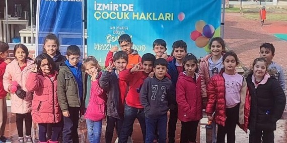 İzmir’de Çocuk Hakları Günü unutulmadı