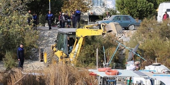 Kaçak Yapıların Yıkımı Gerçekleşti