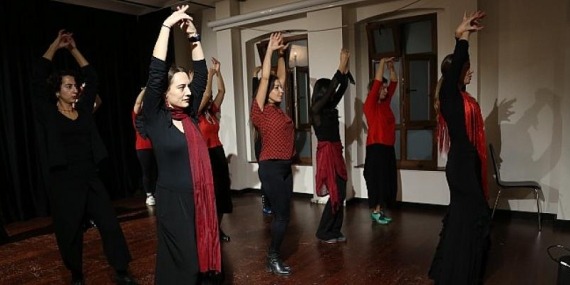 Kadıköy’de Flamenko’nun Ayak Sesleri