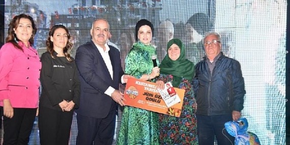 Kartepe Kestane Yeme ve Tatalı Yarışması Büyük İlgi Gördü