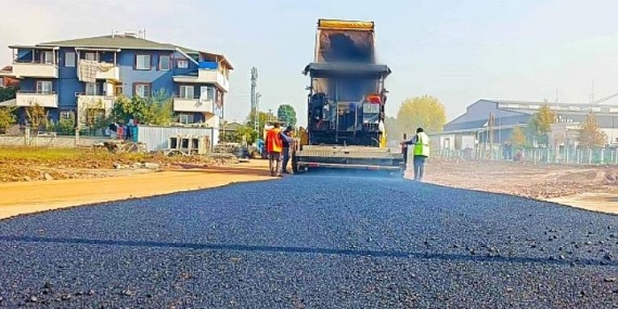 Kartepe’de 3 caddede üstyapı yenilendi