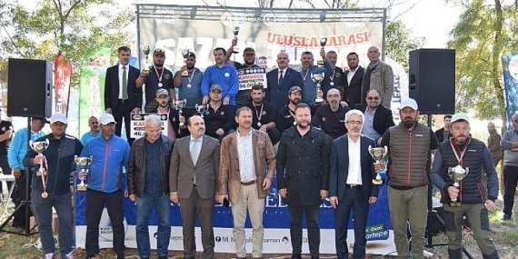 Kartepe’de Sazan Tutma Ödülleri Dağıtıldı