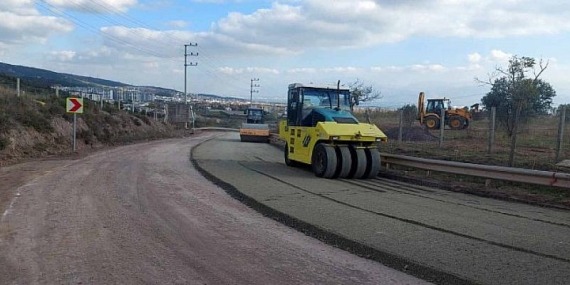 Körfez İlimtepe yolu asfaltlanıyor