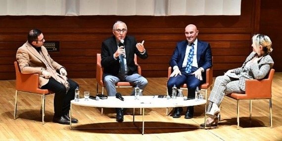 Memleketi değiştirmede İzmirli kadınlara çok iş düşüyor