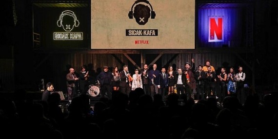 Netflix, Merakla Beklenen Yeni Dizisi Sıcak Kafa’yı Özel Bir Etkinlikle Tanıttı