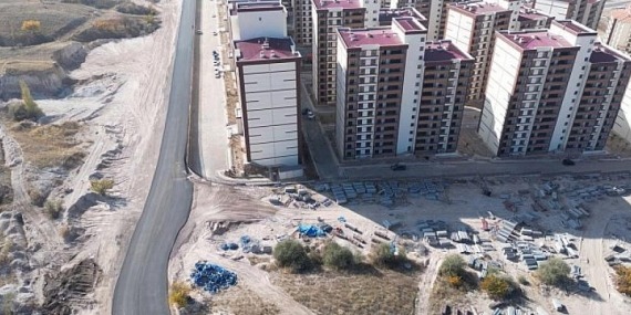 Nevşehir Toki 1410 Konut İle Terminal Arasındaki Yol Sıcak Asfalt Oluyor