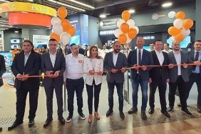 teknosa-ankaradaki-musteri-odakli-yeni-konsept-magazasini-nata-vega-outlet-avmde-acti.jpg