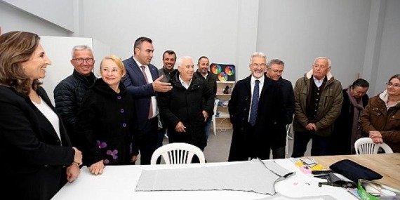 Turgay Erdem, Kurtuluş Mahallesi’nde vatandaşı dinledi