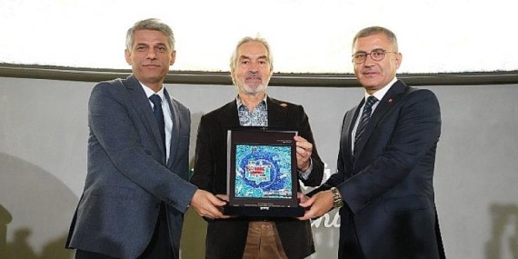 Yazar İskender Pala’nın 13 Romanı 13 Resme Esin Kaynağı Oldu