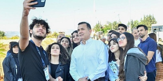 Yenişehir Belediye Başkanı Abdullah Özyiğit Yenişehir’de yeşil alan sayısını arttırdık