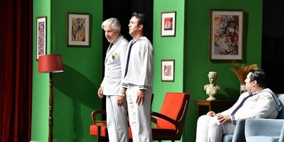 Yenişehir Belediyesi tiyatro festivalinde binlerce sanatseveri ağırladı